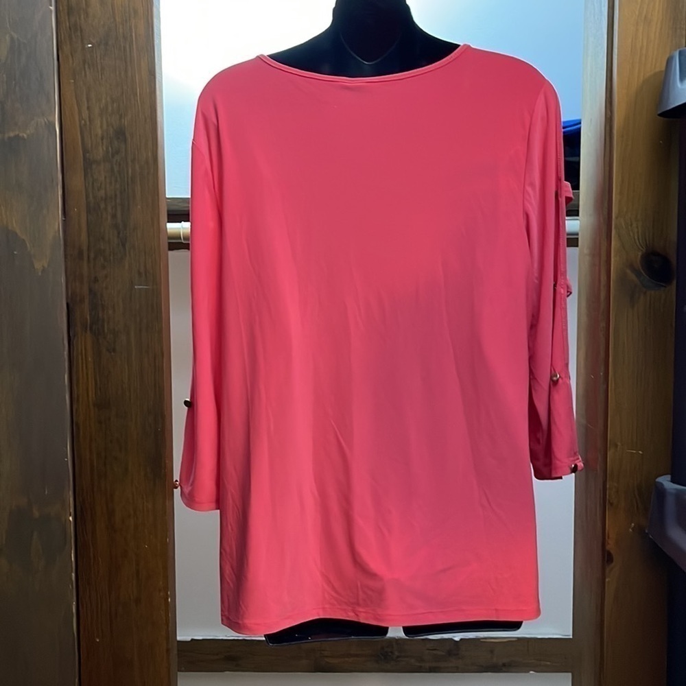 Open arm blouse - Picture 2 of 5